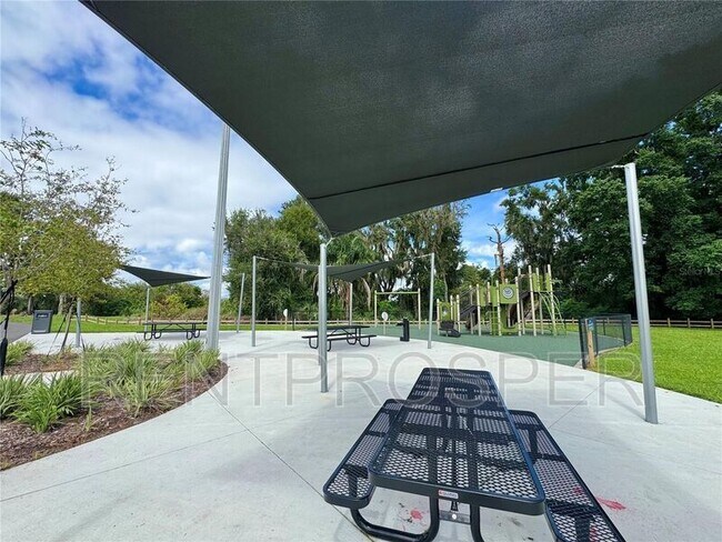 Building Photo - 350 Winter Ridge Blvd