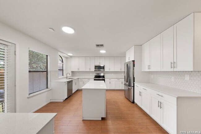 Building Photo - 1207 Canyon Parke Dr