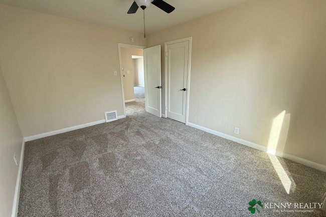 Building Photo - Fully Remodeled 3BR/2BA Home with 2 Car Garage in SF