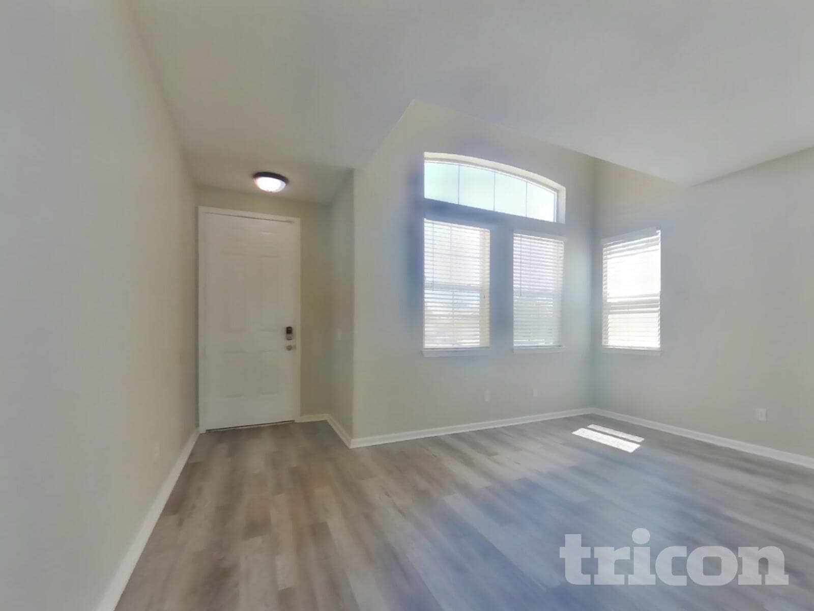 Building Photo - 757 Pino Ave