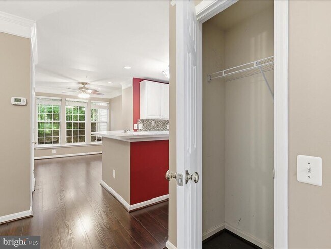 Building Photo - 12753 Fair Crest Ct