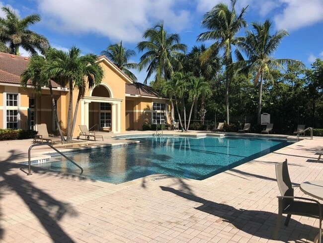 Building Photo - 100 Scotia Dr