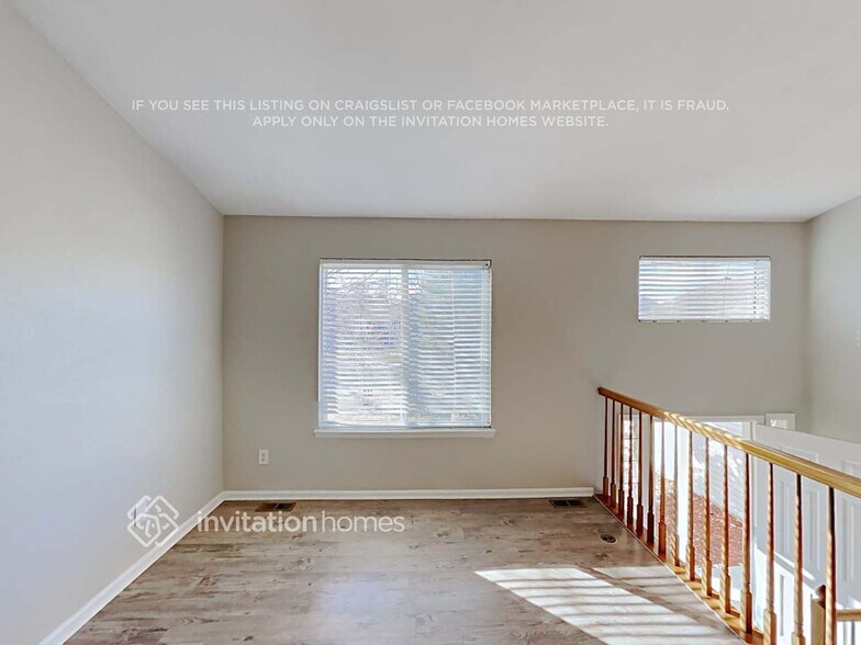 Building Photo - 5824 S Quemoy Cir