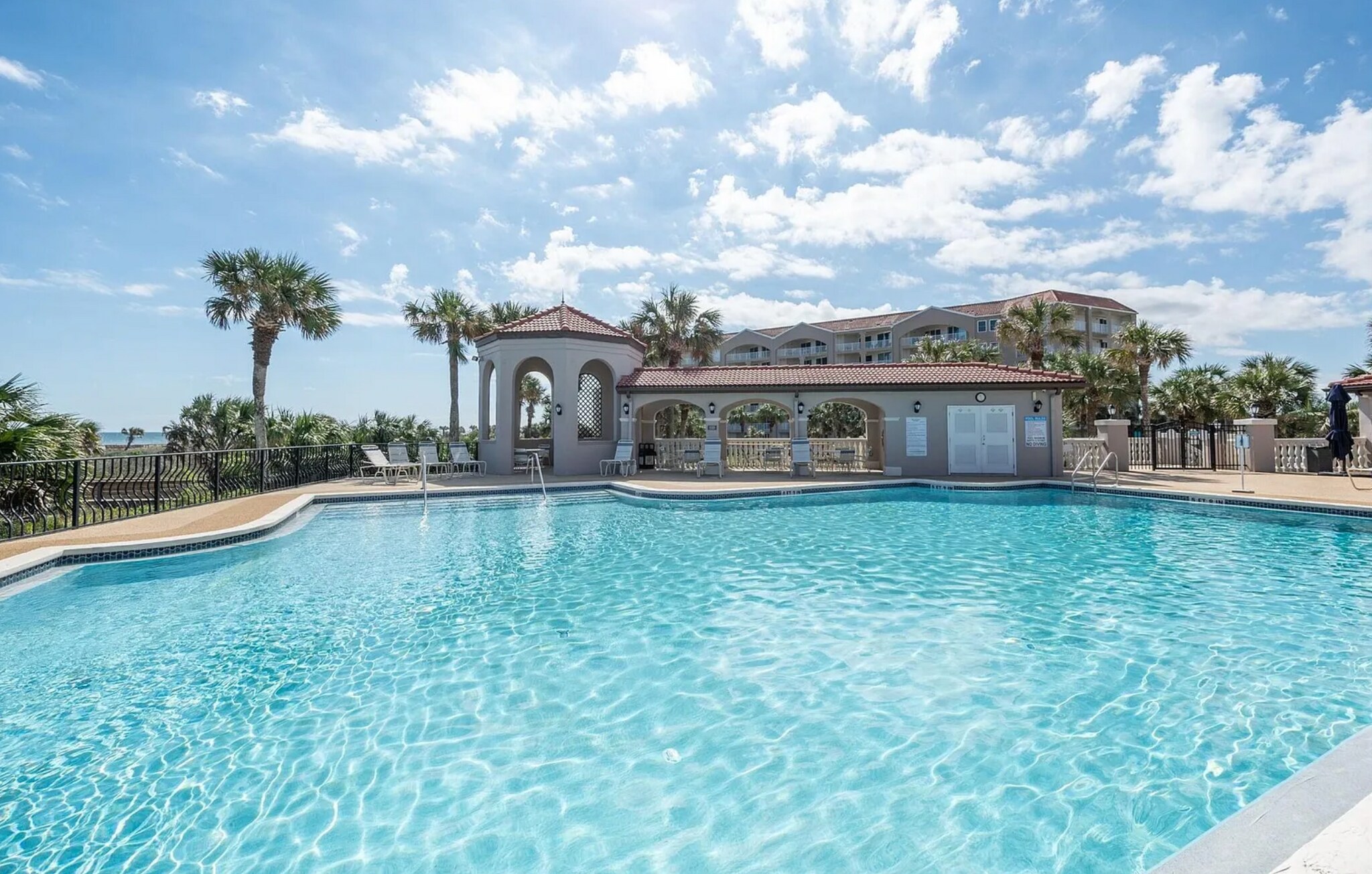 Building Photo - 90 San Juan Dr