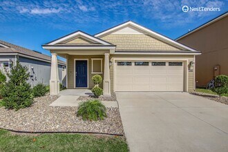Building Photo - Like New In Nassau Crossing!
