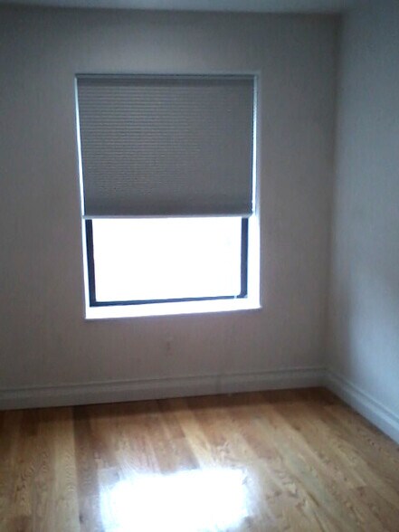 Building Photo - 64 Louis Prang St