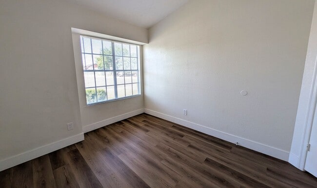 Building Photo - 3 Bedroom Home in the Canyon Run at the Pr...