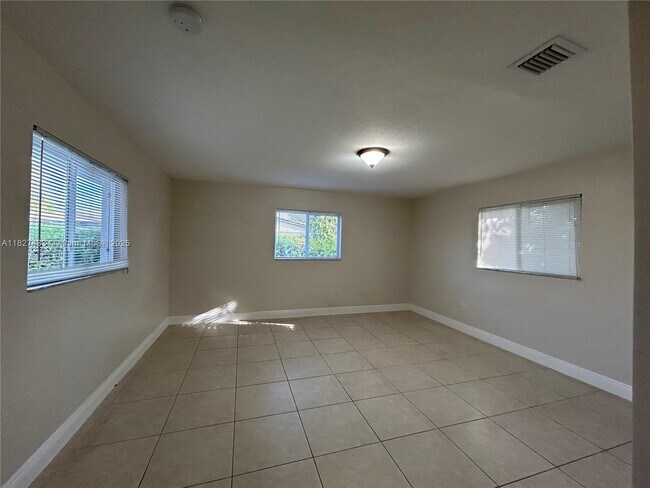 Building Photo - 8791 SW 87th St