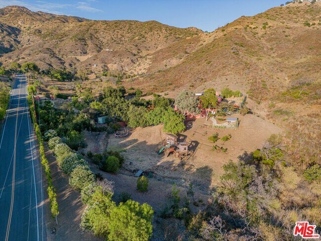 Building Photo - 34136 Mulholland Hwy