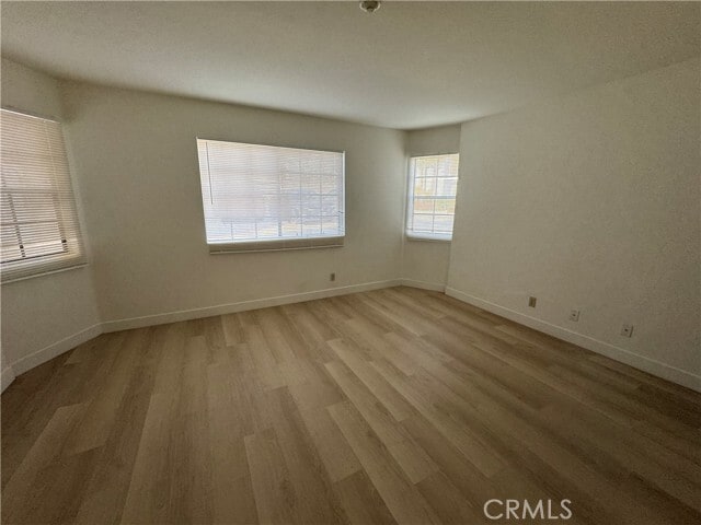 Building Photo - 526 S Catalina Ave