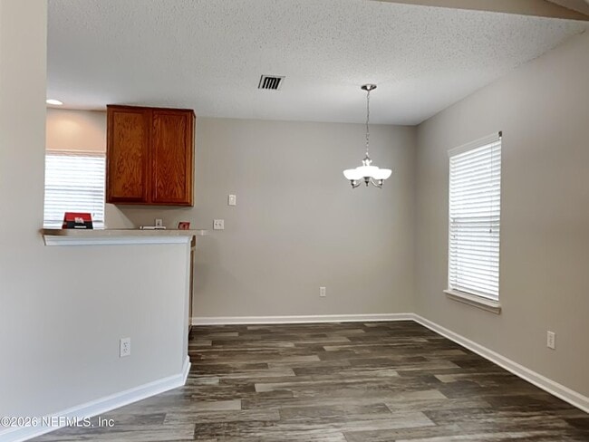 Building Photo - 6463 Silk Leaf Ln
