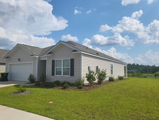 Primary Photo - 4 bedroom/2 bath home in Aynor - SPECIAL! ...