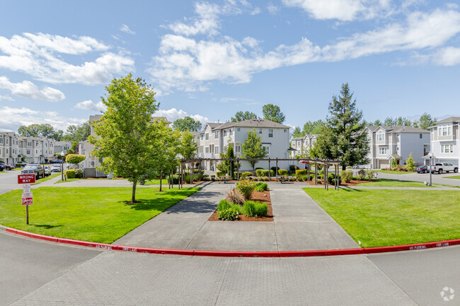 Building Photo - Stonebrook Townhomes