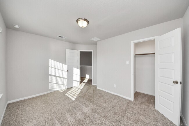 Building Photo - 1122 Muscadine Hollow Ln