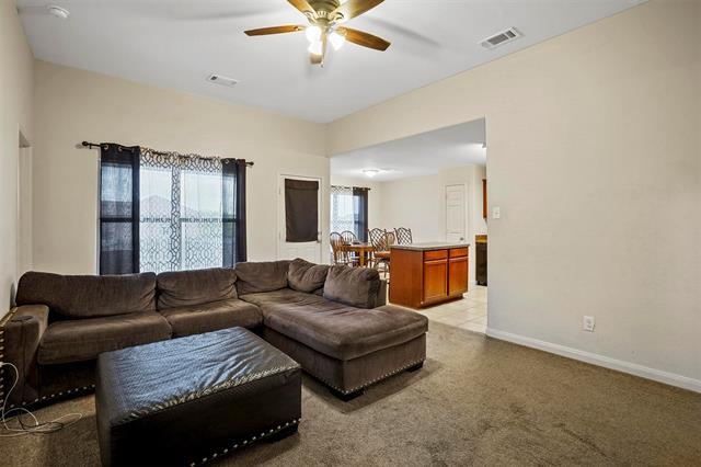 Building Photo - 121 Dodge City Ct