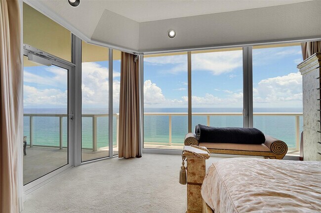 Building Photo - 6001 N Ocean Dr