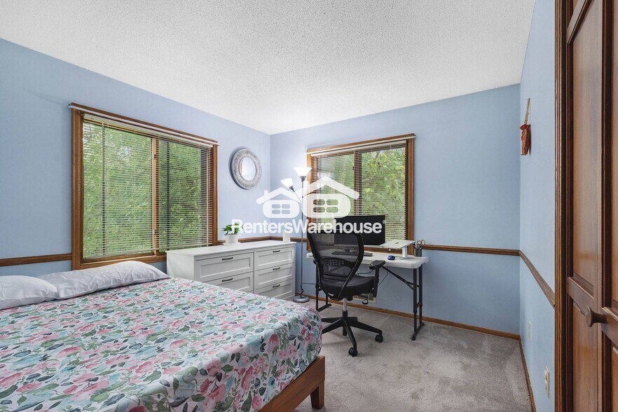Building Photo - 2539 83rd Ct N