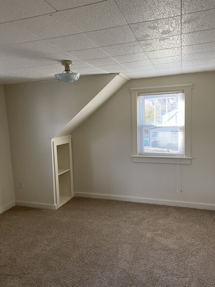 Building Photo - 5405 White Church Rd