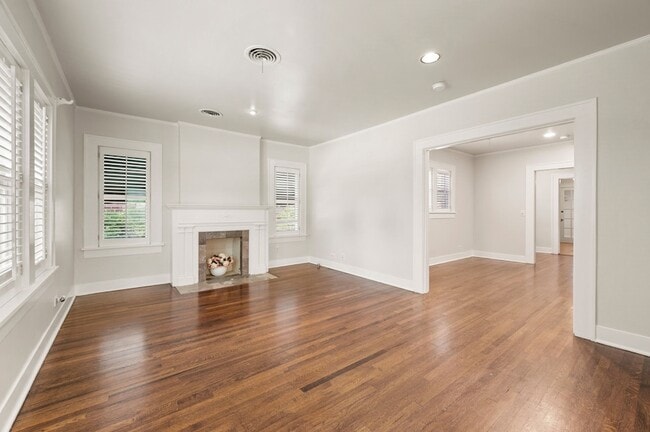 Building Photo - 3812 Bunting Ave