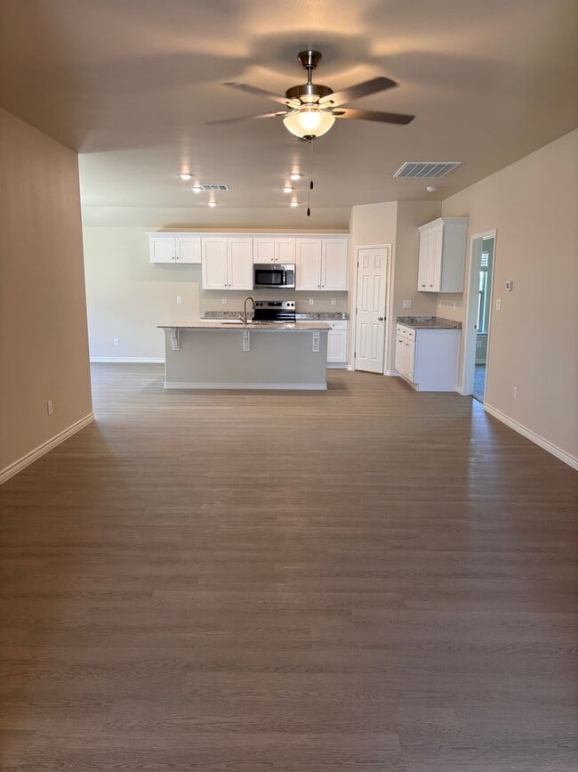 Building Photo - Brand New Construction in Midland, TX