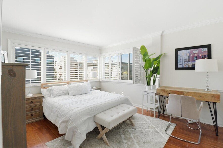 Building Photo - 6400 Pacific Ave