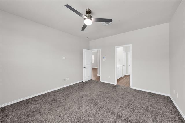 Building Photo - 2249 Barx Dr