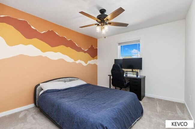 Building Photo - Sprawling Newer Construction Home