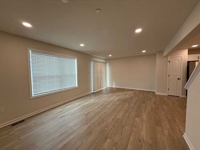 Building Photo - New Construction 3-Bedroom Townhome!