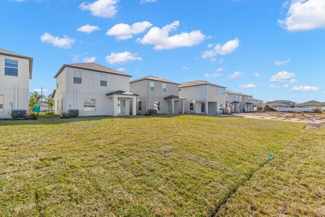 Building Photo - Like New Home For Rent in Touchstone