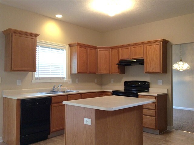 Building Photo - 5745 Turnbull Ct