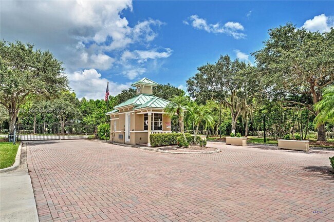 Building Photo - 3781 NW Willow Creek Dr