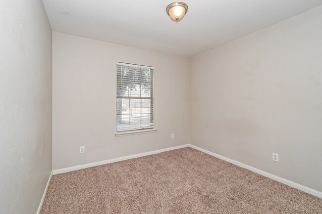 Building Photo - 13619 Galena Creek Dr