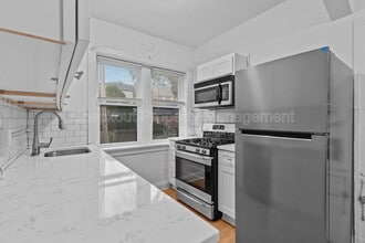 Building Photo - 7338 Forsyth Blvd