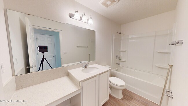 Building Photo - 544 Bluejack Ln