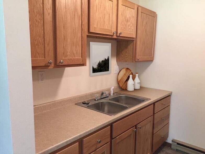 Building Photo - Bergengreen Apartments