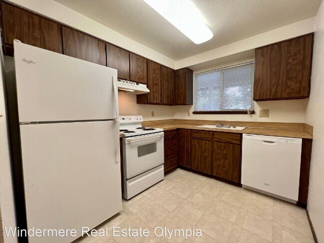 Building Photo - 2 br, 1.5 bath House - 1605 16th Ct SE Unit B