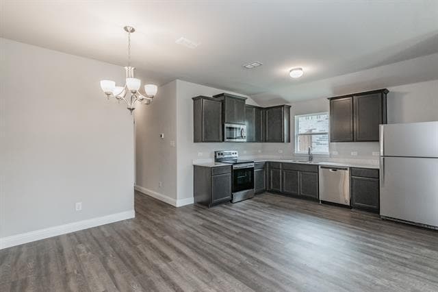 Building Photo - 4610 Sausalito Dr