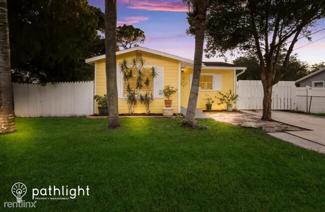 Primary Photo - 2 br, 1 bath House - 4610 Sloan Avenue UNIT
