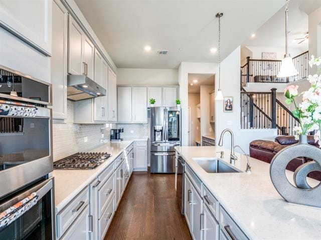 Building Photo - 2112 Creekbluff Ct