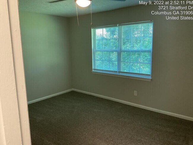 Building Photo - 3721 Stratford Dr