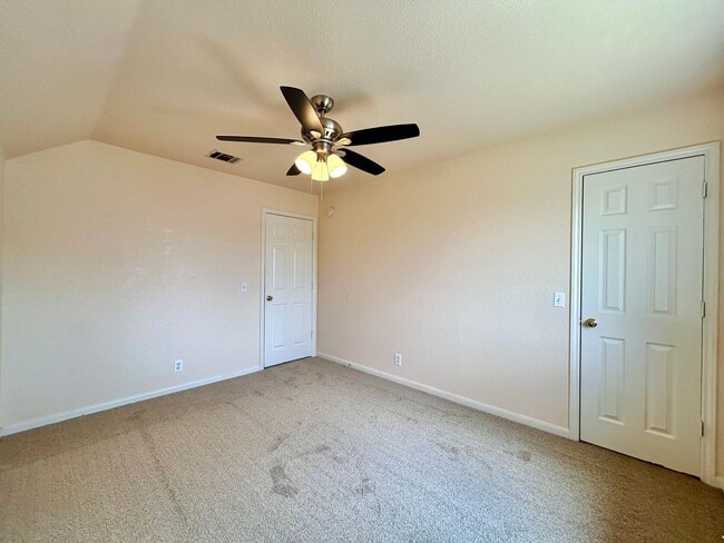 Building Photo - 1601 Waterfall Ave