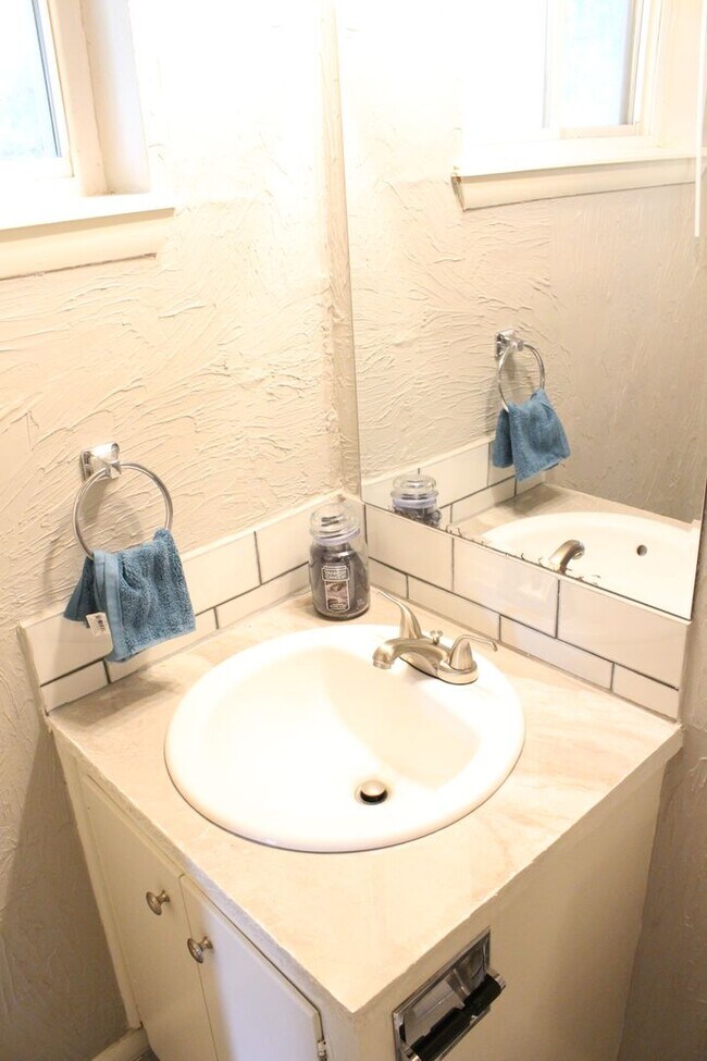 Building Photo - Steller 3 bed 3 bath home for rent!!!