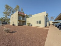 Building Photo - 2826 E Monte Cristo Ave