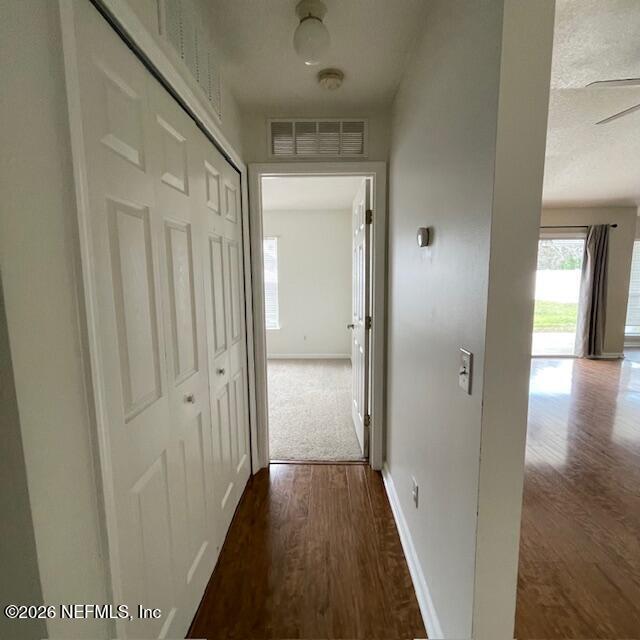 Building Photo - 594 Independence Dr