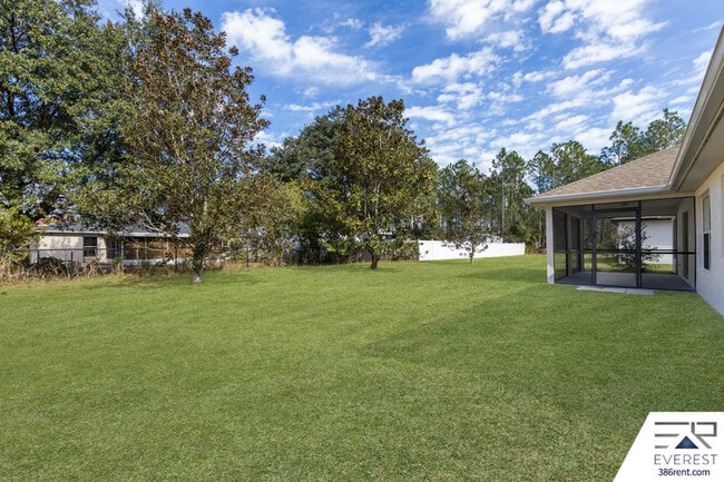 Building Photo - 7 Undermount Path E