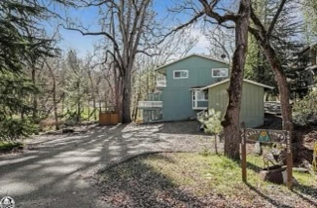 Building Photo - 19223 Salvador Ct