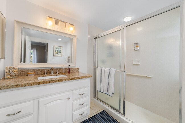 Building Photo - 3000 Conifer Dr