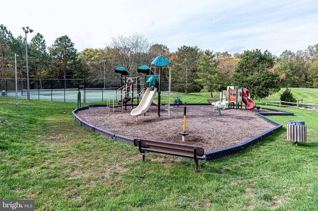 Building Photo - 13659 Orchard Dr