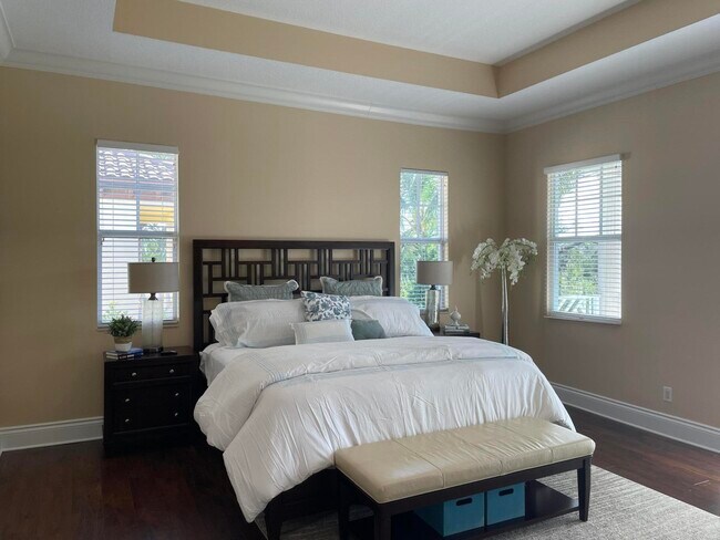 Building Photo - 124 Tulip Tree Ct