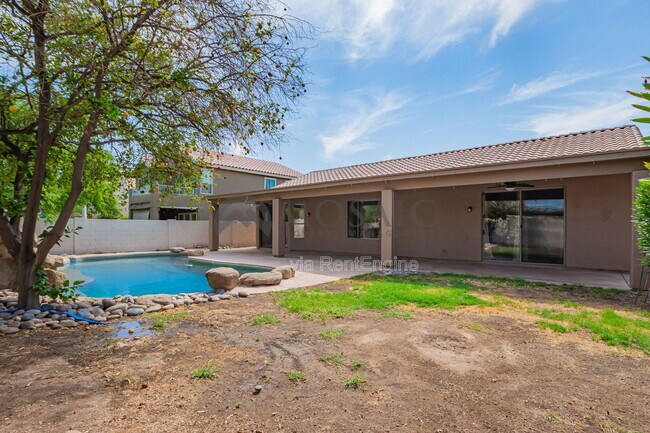 Building Photo - 13719 N 93rd Way